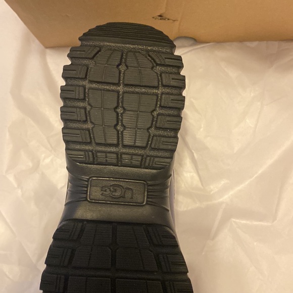 Ugg Yose Puff Snow Boots - Picture 7 of 8